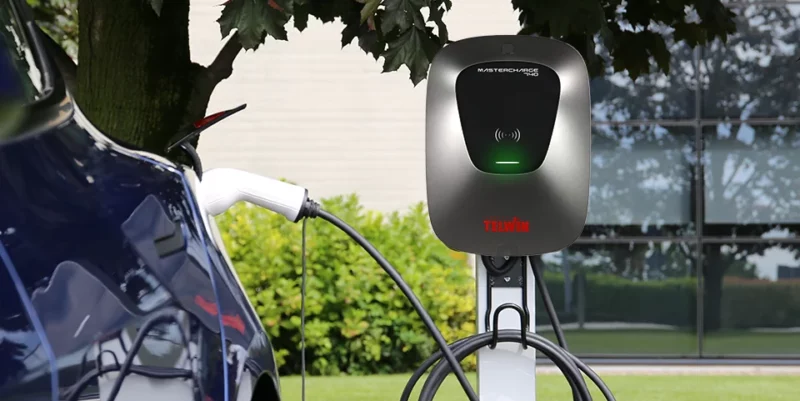 Master Charge 740 pour véhicule électrique et hybride | RR Equipements, matériels et équipements pour garage & carrosserie